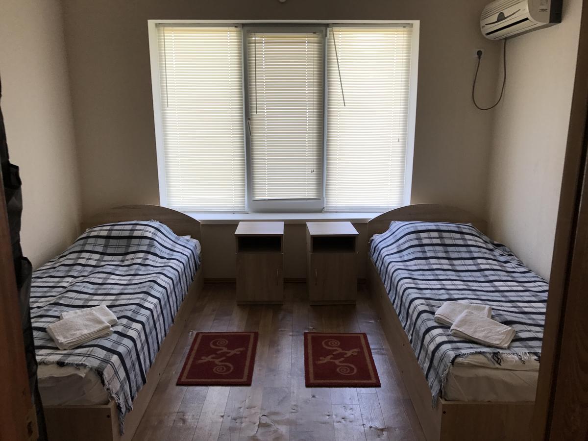 Hotel Allians Коблево Екстериор снимка